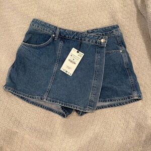 Zara asymmetrical denim mini skort size M NWT